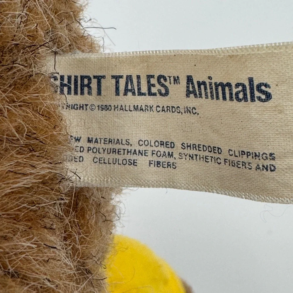 Vintage‎ Knickerbocker Shirt Tales Beaver Plush Smile Yellow Shirt 12 inch 1980s